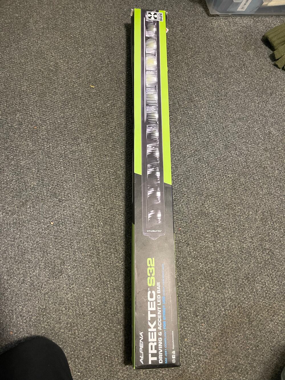 NWT Trektec S32 32" LED light bar